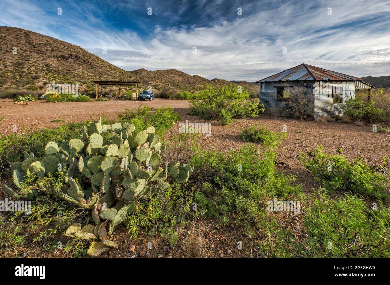 Tres Papalotes Cabin at Water Spring, camping dans la région d'El Solitario, parc national de Big Bend Ranch, Texas, Etats-Unis Banque D'Images