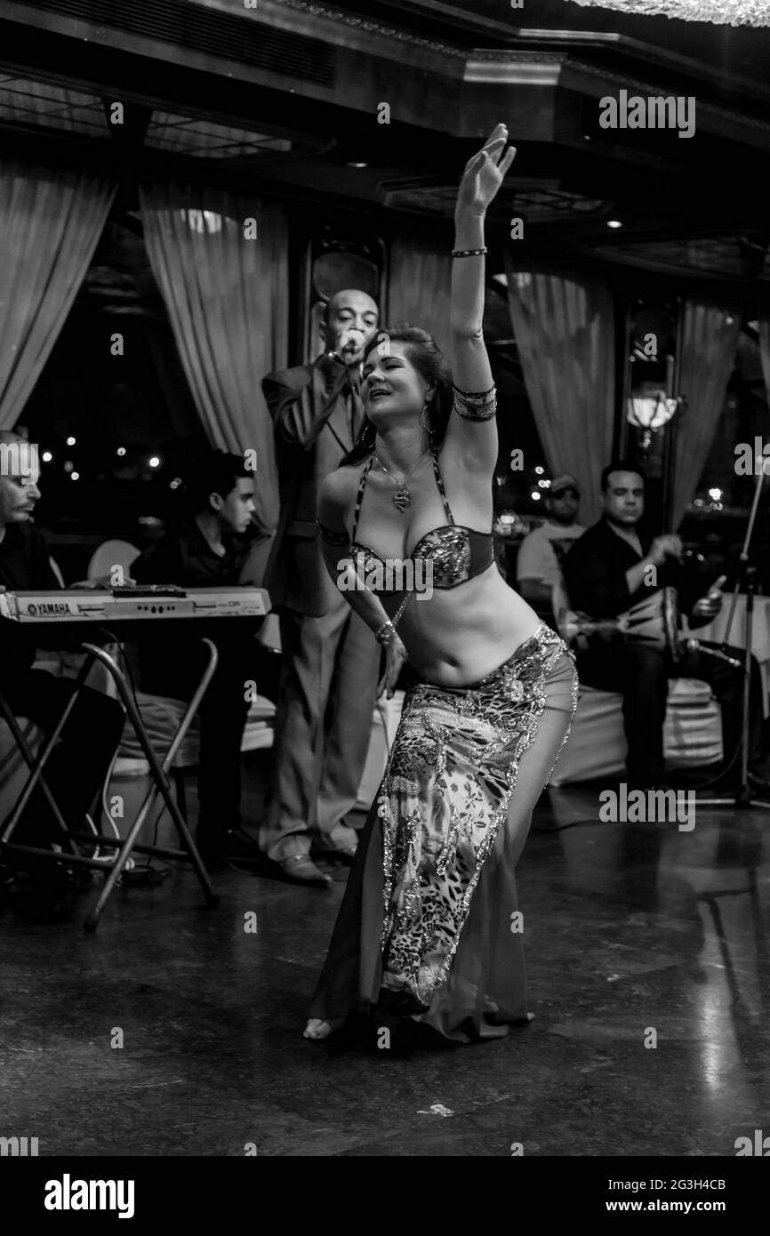 Danse bélly égyptienne Banque D'Images