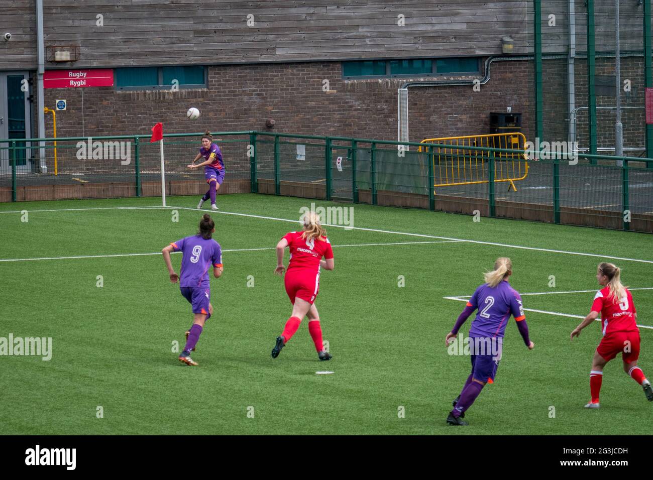 Ystrad Mynach, pays de Galles, 16 mai 2021. Orchard Welsh Premier Women's League match entre Cascade Youth Club Dames et Abergavenny Women. Banque D'Images