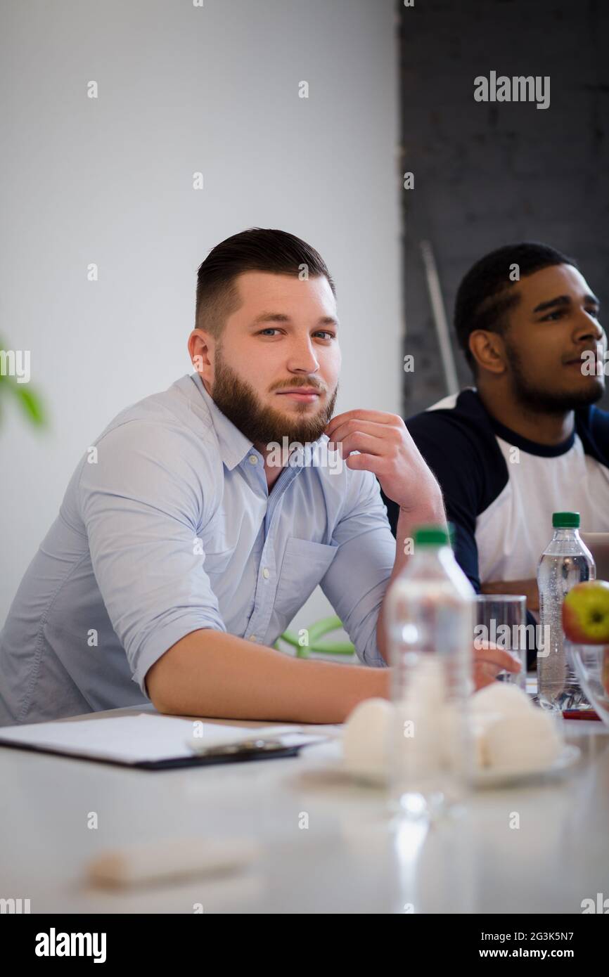 Businessman in board room in office Banque D'Images