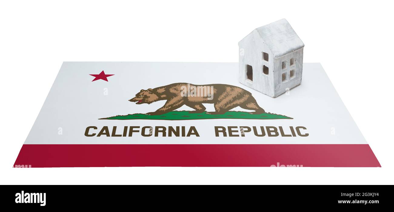 Petite maison sur un drapeau - Californie Banque D'Images