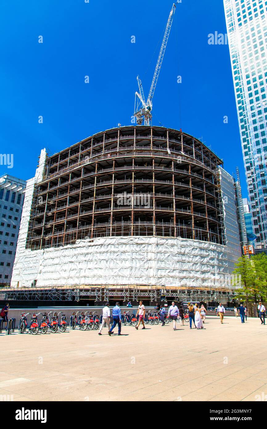 14 juin 2021 - travaux de décapage du bâtiment Thomson Reuters en cours, alors que le bâtiment subit une rénovation et une extension complètes, Reuters Plaza, Banque D'Images