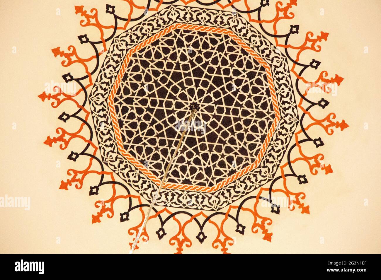 Art ottoman avec motifs géométriques sur bois Banque D'Images