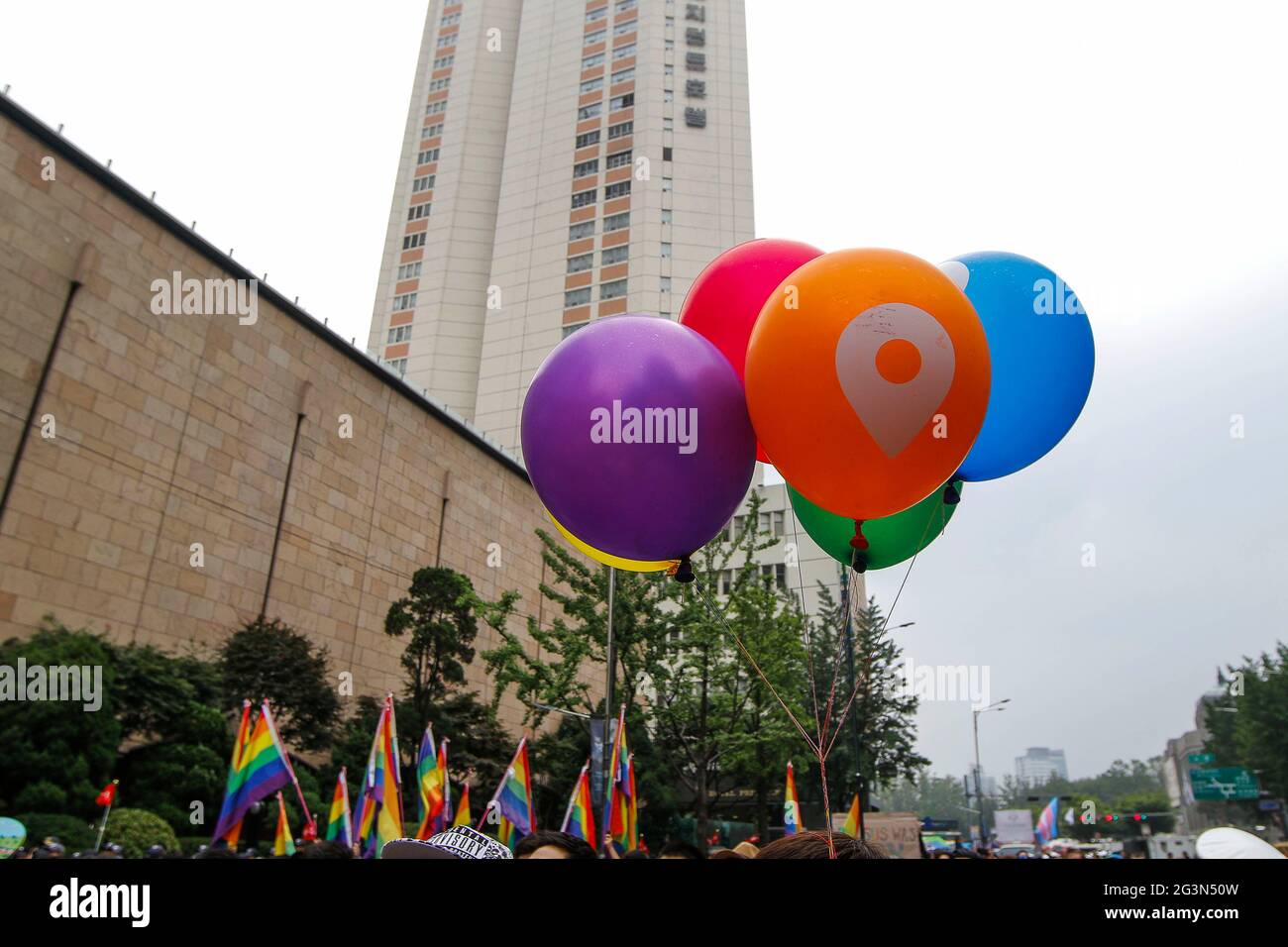 17 juin 2021-Séoul, Corée du Sud-in cette photo est le 2016, 2017. Les gens défilent lors d'une parade gay Pride annuelle près du centre de Séoul en Corée du Sud. Chaque mois de juin et juillet se tient au Festival LGBT en Corée du Sud. Banque D'Images