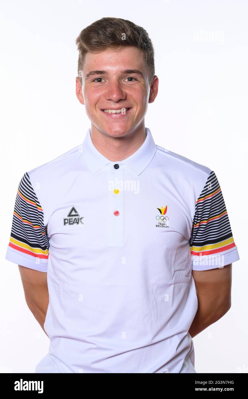 Remco Evenepoel pose pour le photographe lors d'un photoshoot pour le Comité olympique belge BOIC - COIB avant les Jeux Olympiques de Tokyo 2020, à Bru Banque D'Images