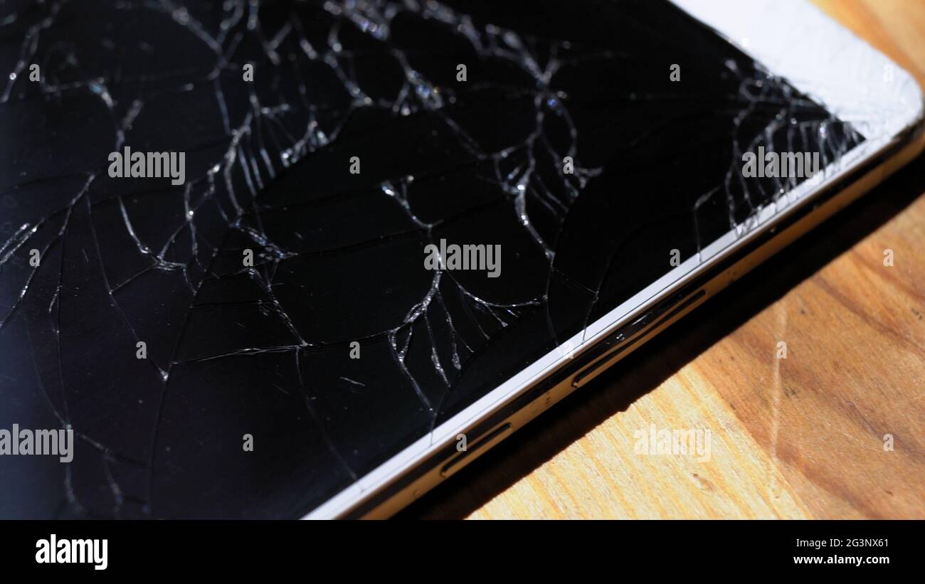 Xiaomi MI Max gros plan de l'écran cassé Banque D'Images
