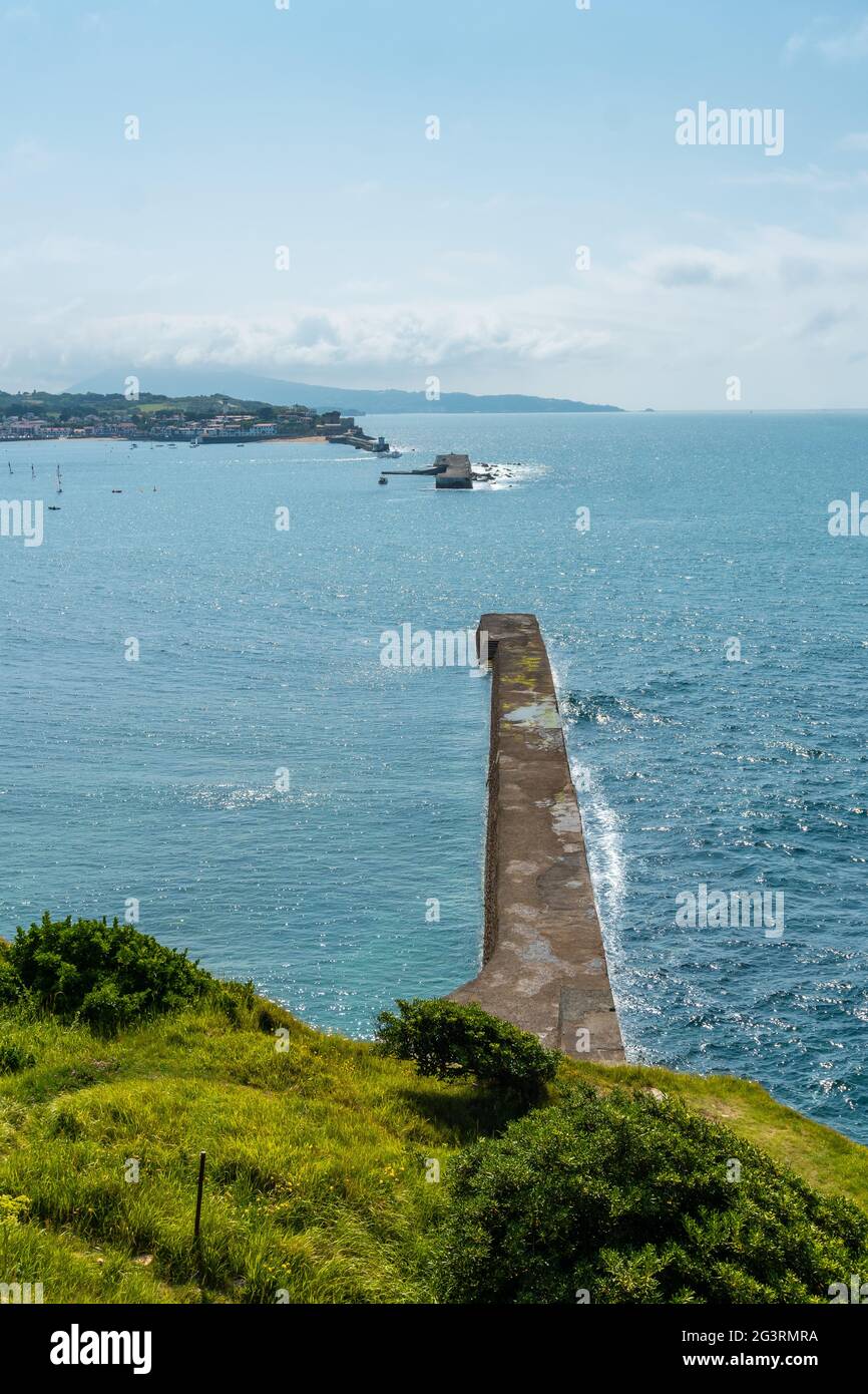 Mer du parc naturel de Saint Jean de Luz appelé Parc de Sainte Barbe Banque D'Images