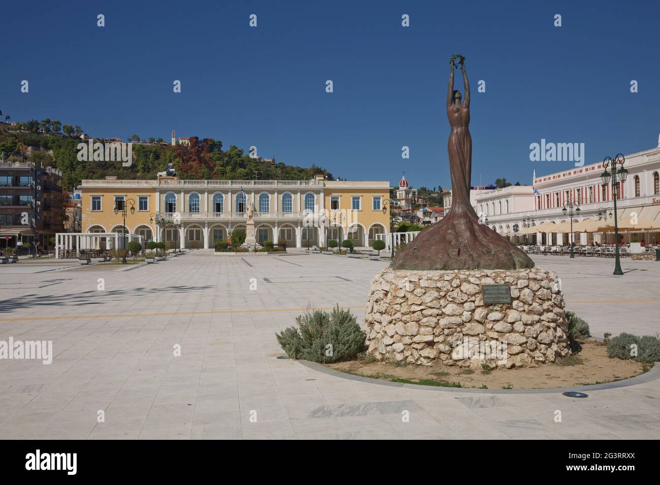 Place principale dans la ville de Zakynthos, Grèce pendant la belle journée d'été Banque D'Images