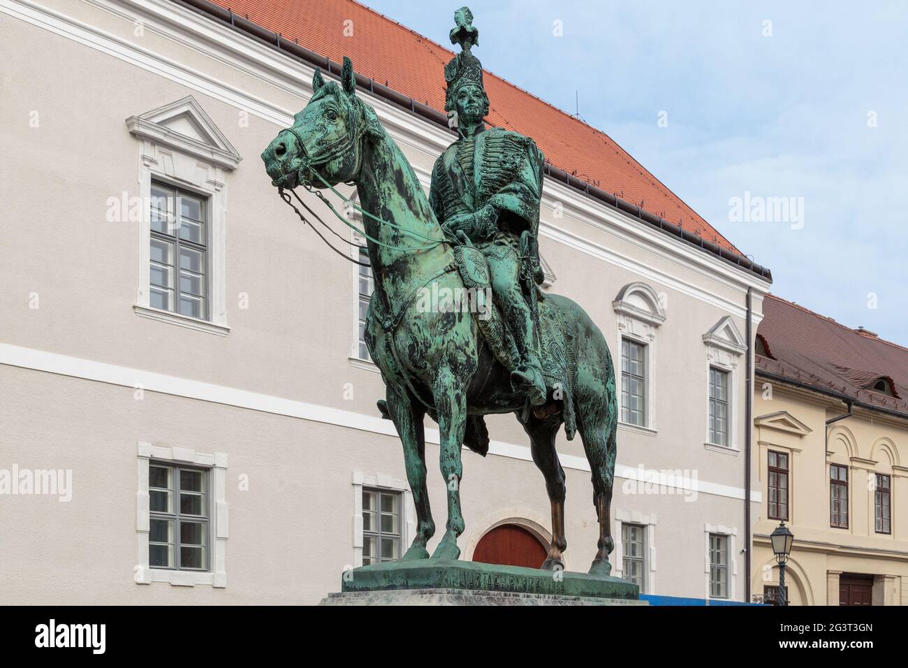 Budapest, Hongrie - 27 mars 2018 : statue d'Andras Hadik dans le quartier du château de Buda le célèbre hussar hongrois Banque D'Images