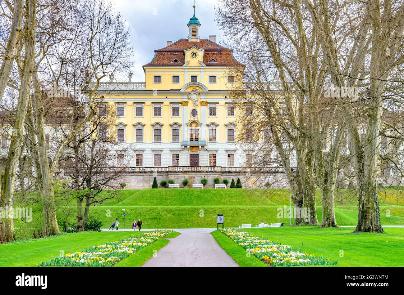 Façade extérieure nord du palais résidentiel baroque de Ludwigsburg, situé près de Stuttgart, Bade-Wurtemberg, Allemagne. Banque D'Images