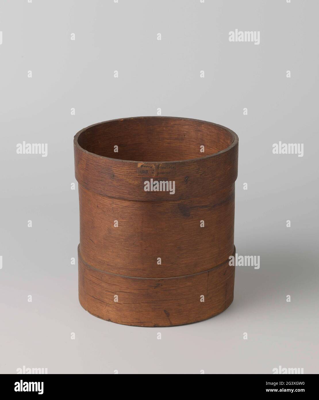 CONTENU DE 1/2 DECALITER. Équipe contenu de 1/2 décaliter. Banque D'Images