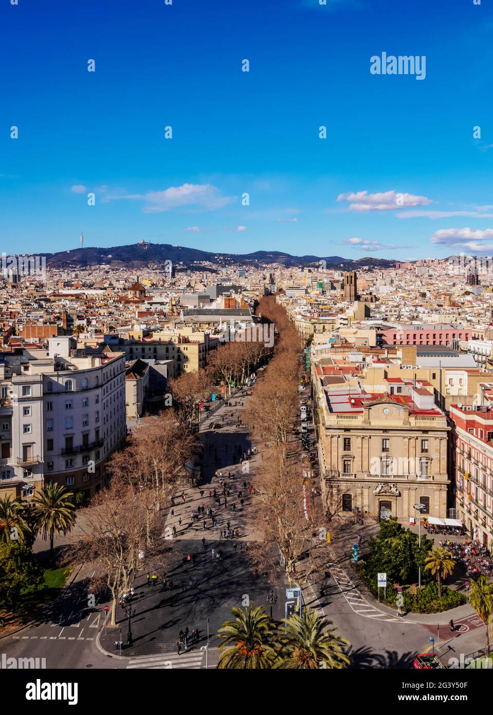 La Rambla, vue en hauteur depuis Mirador de Colon, colonne de Christophe Colomb à Barcelone, Catalogne, Espagne Banque D'Images