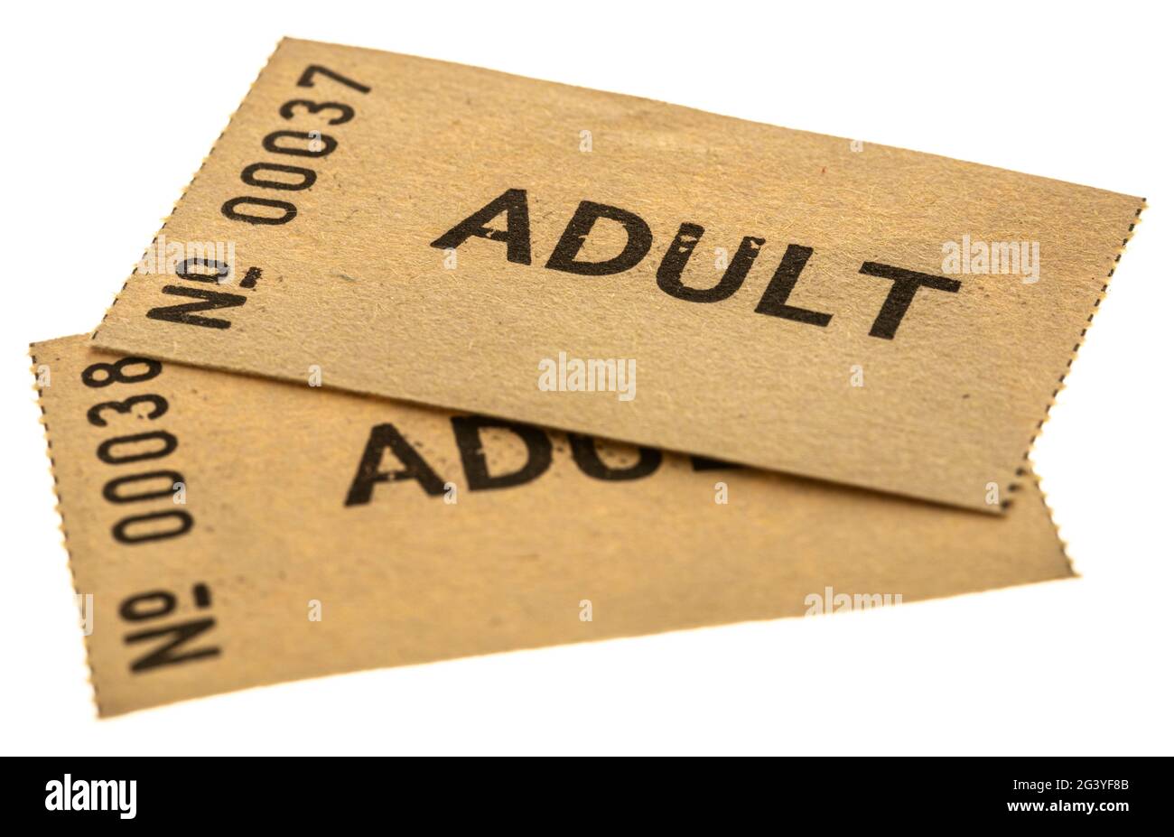 Deux billets papier pour un événement avec mot ADULTE imprimé au centre Banque D'Images