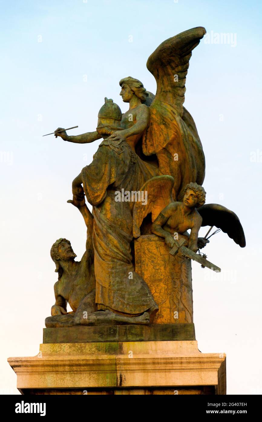 Fragment de l'Altare della Patria à Rome. Coucher de soleil Banque D'Images