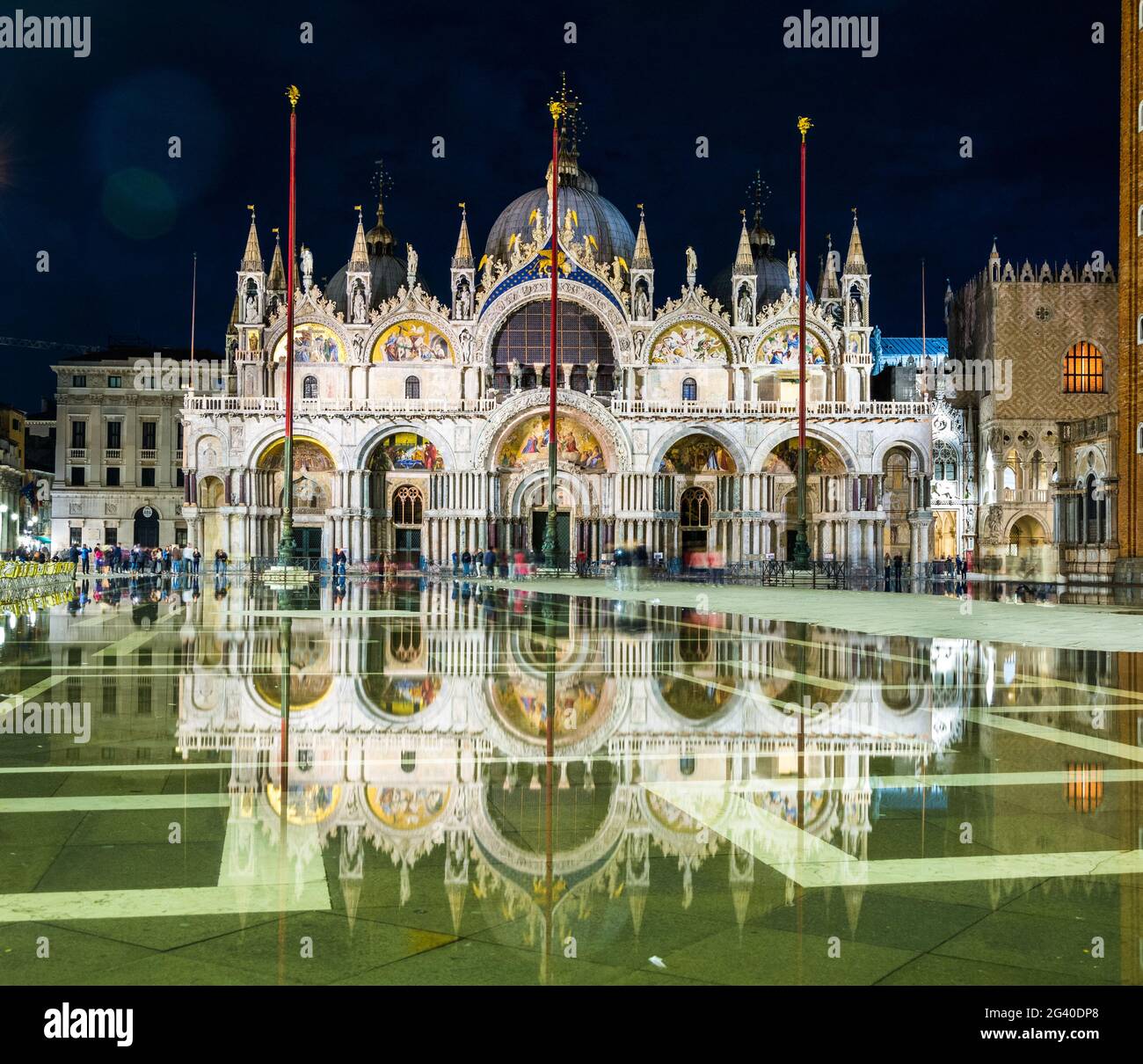La Cathédrale Patriarcale Basilique Saint Mark à la Piazza San Marco - la Place St Marc de Venise , l'Italie. Banque D'Images
