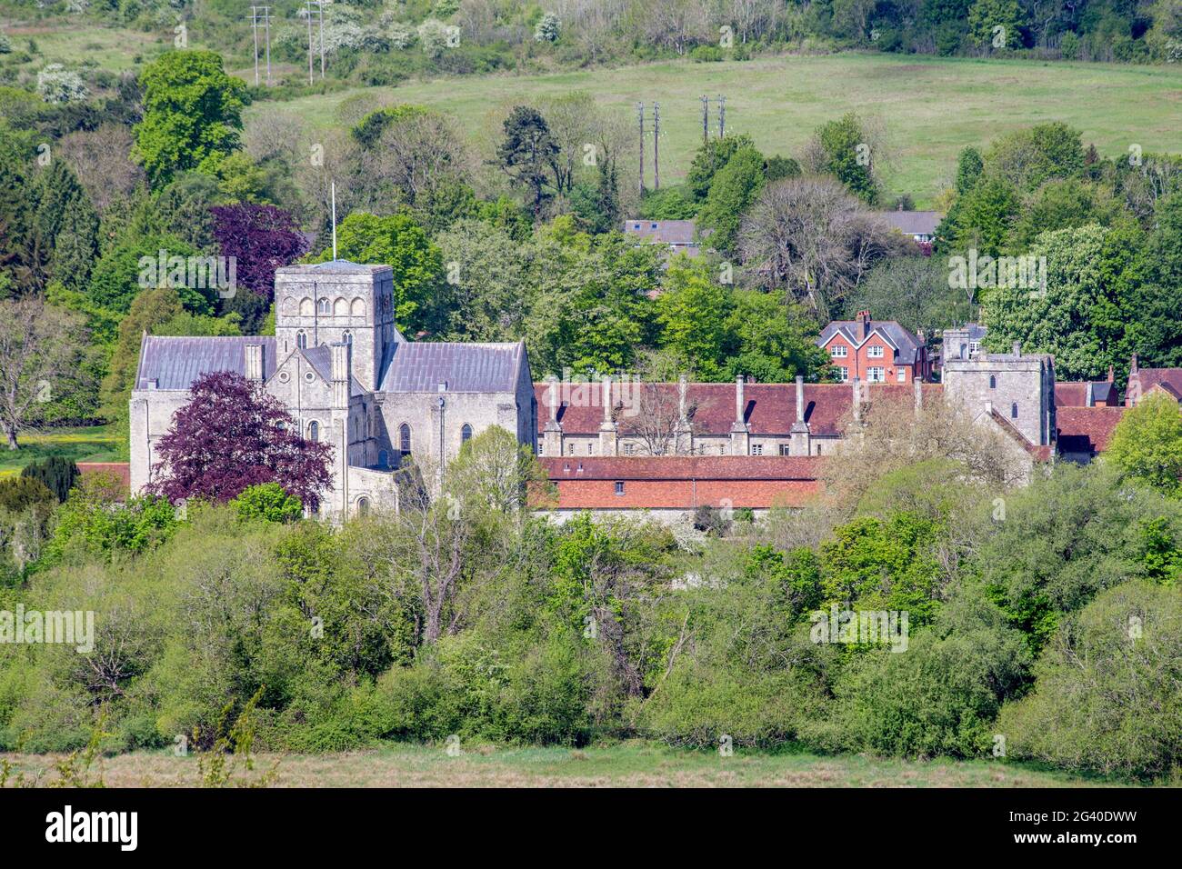 Saint-Croix médiévale Almshouse vue de la colline de Sainte-Catherine près de Winchester, Angleterre Banque D'Images