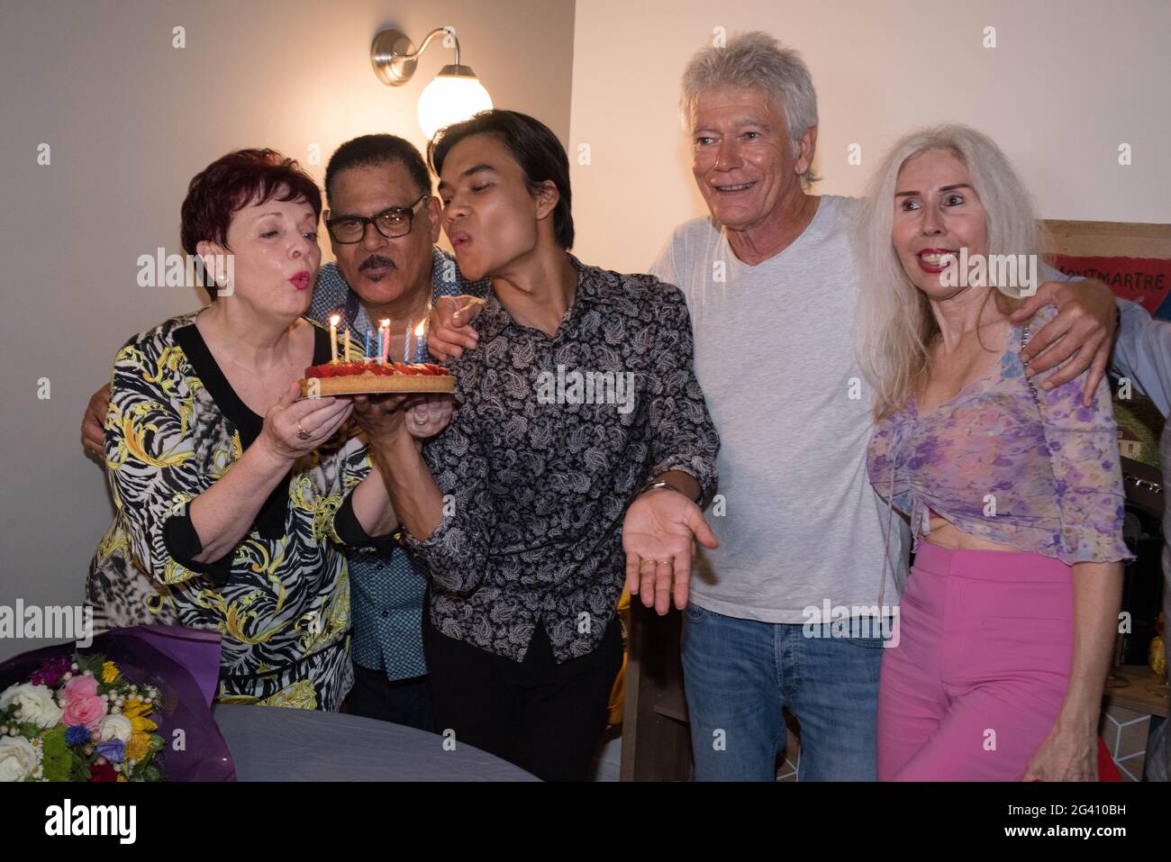 Paris : Fête d'anniversaire Fabienne Thibeault par le modèle Jérémy Bellet Banque D'Images