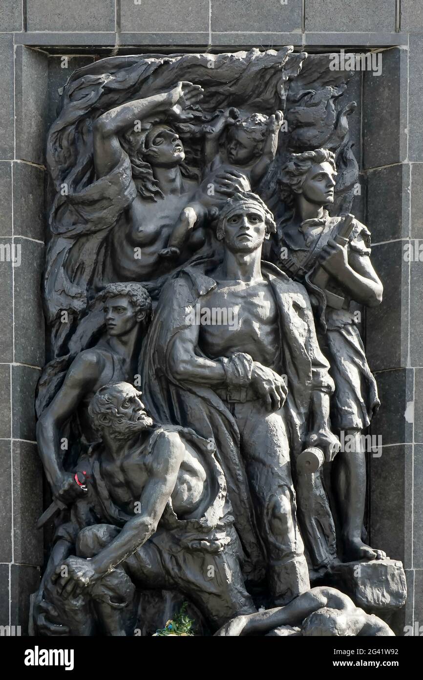 Côté ouest Monument à la 70e anniversaire de l'insurrection du Ghetto de Varsovie à Varsovie Banque D'Images
