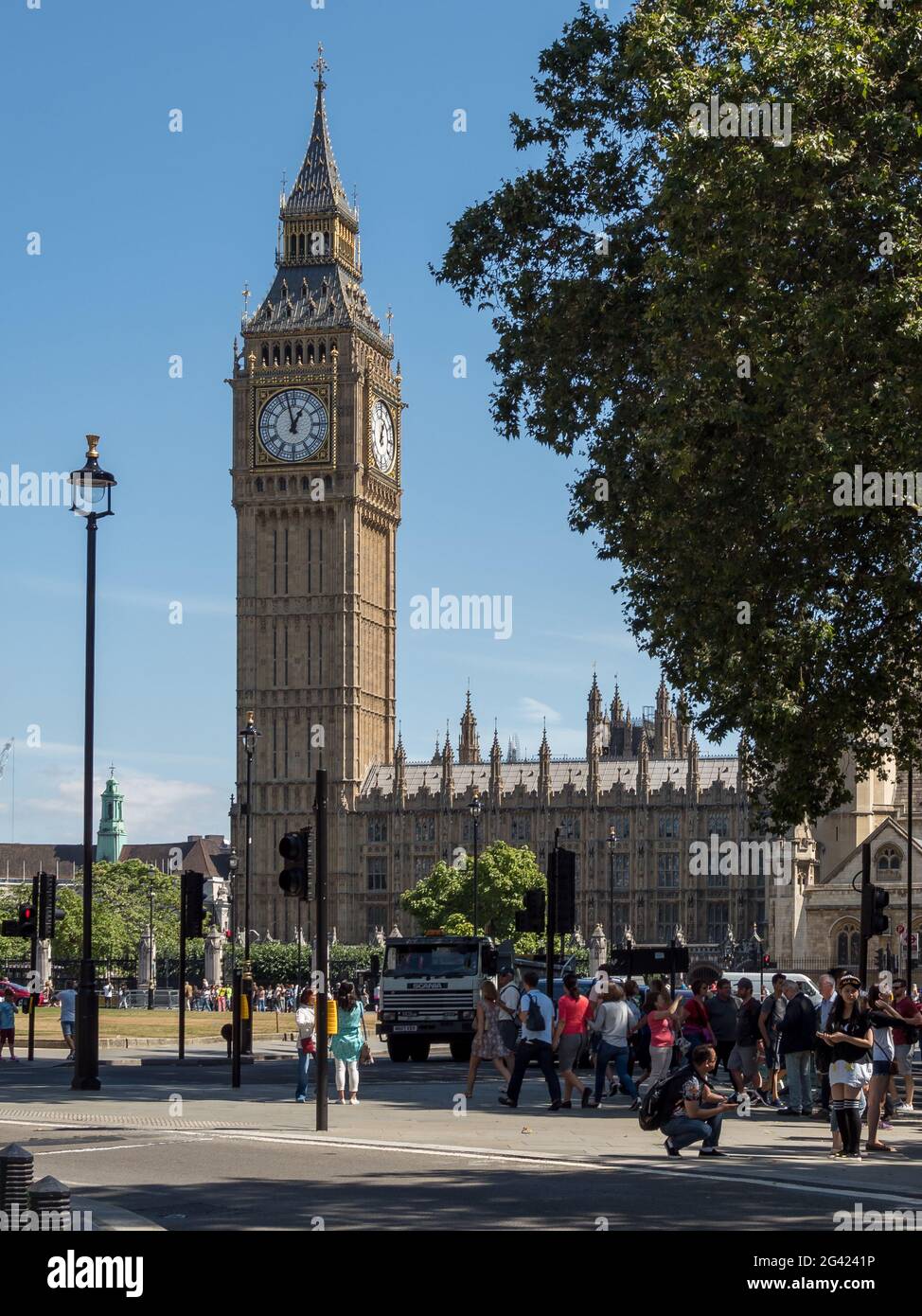 Vue ensoleillée de Big Ben à Londres Banque D'Images