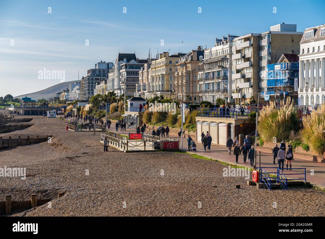 EASTBOURNE, EAST SUSSEX/UK - JANVIER 18 : vue depuis Eastbourne Pier vers la rive à Eastbourne East Sussex le 18 janvier 2 Banque D'Images