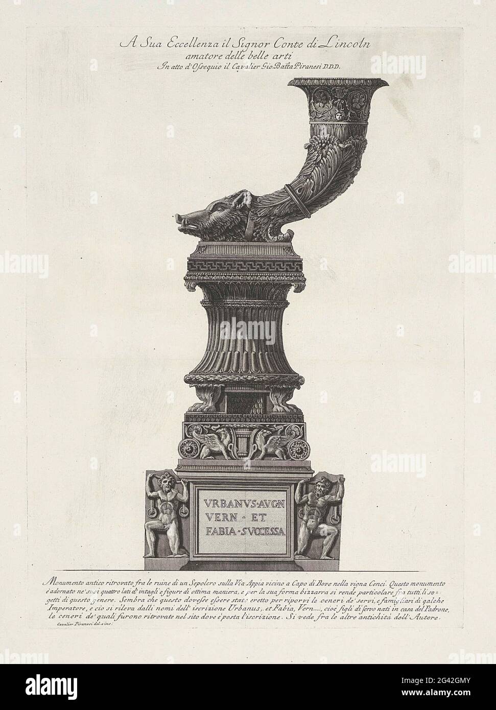 Tombe monument avec un rhyton; vases, chandeliers, pierres tombales