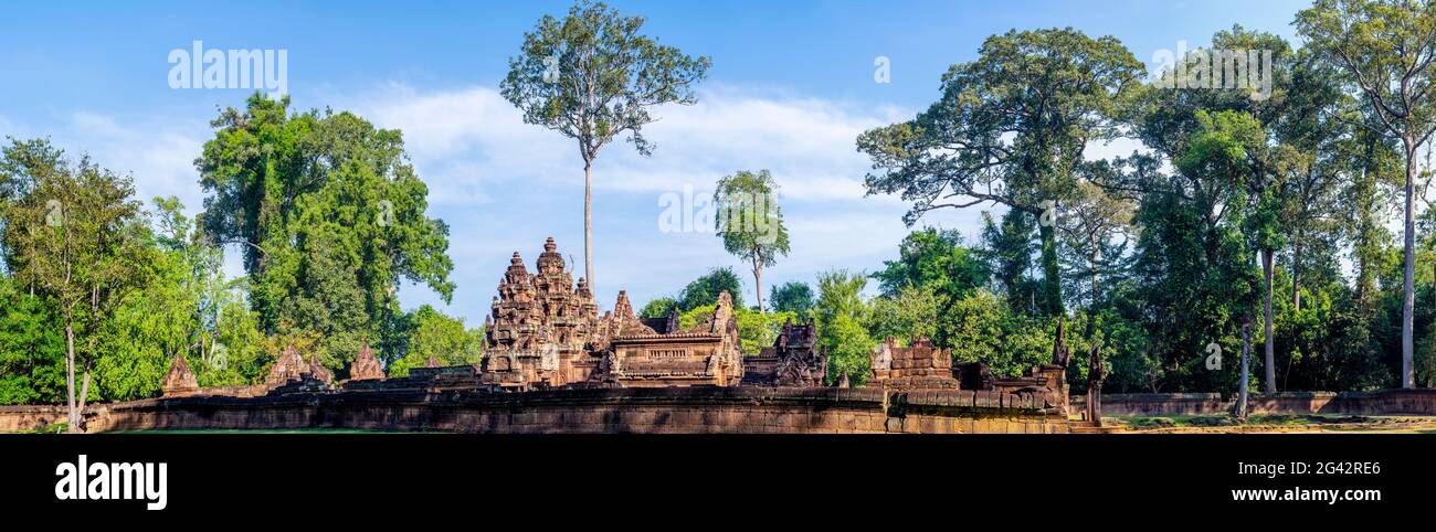 Ruines du temple de Banteay Srei, parc archéologique d'Angkor Wat, Siem Reap, Cambodge Banque D'Images