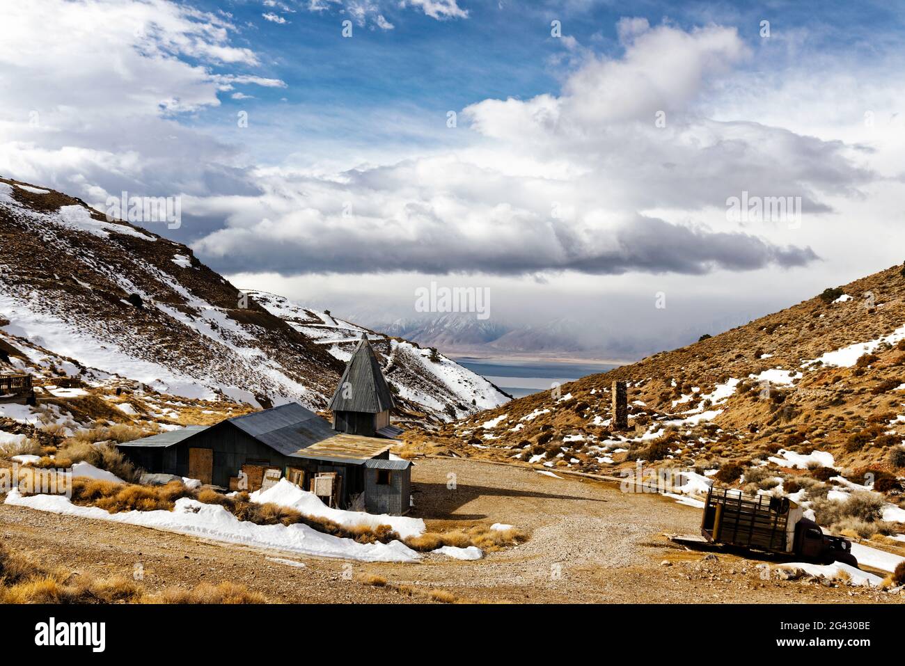 Cabine abandonnée, ville fantôme Cerro Gordo, Californie, États-Unis Banque D'Images