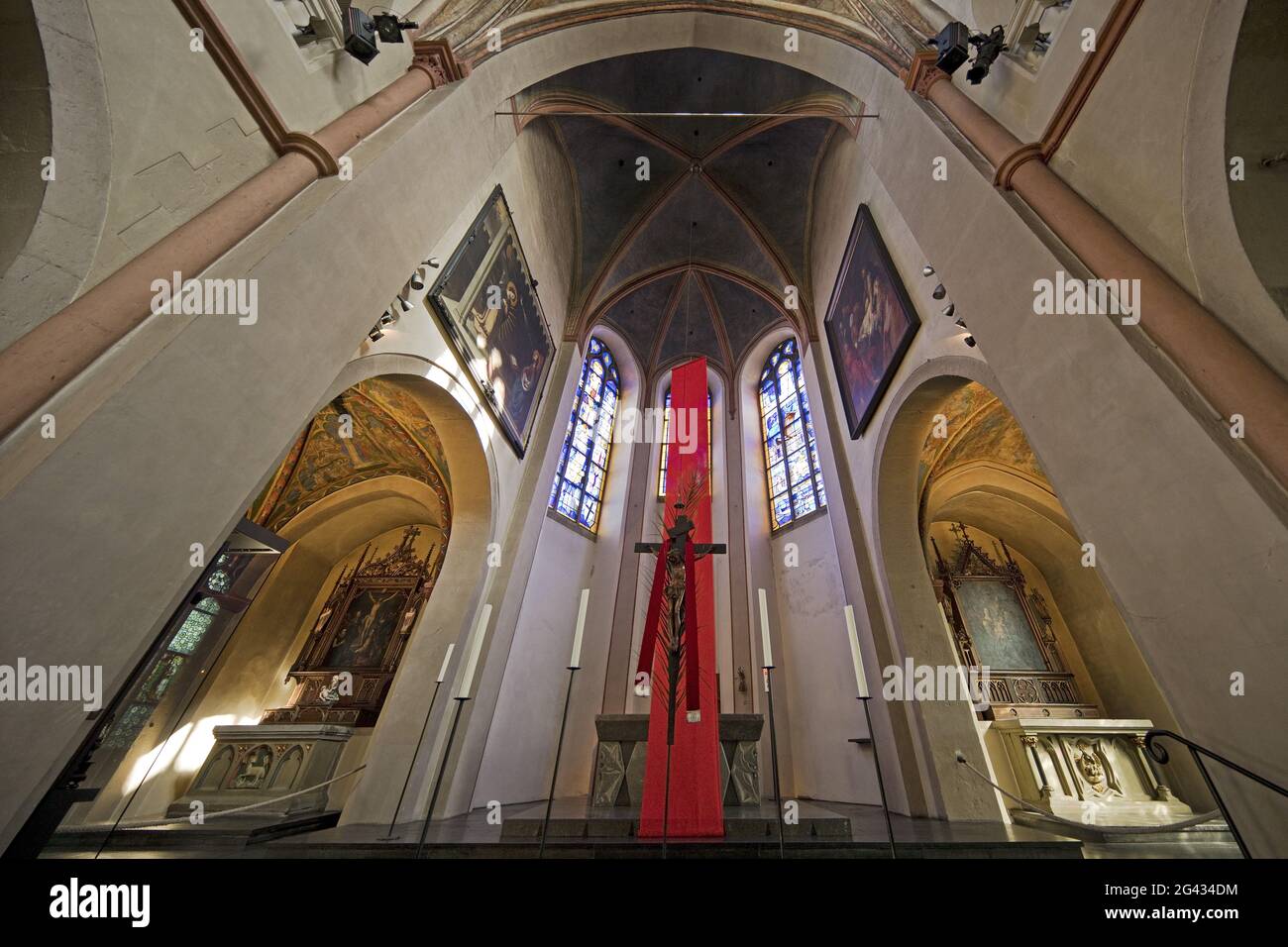 St Maria à Lyskirchen, grande église romane dans la vieille ville, Cologne, Allemagne, Europe Banque D'Images