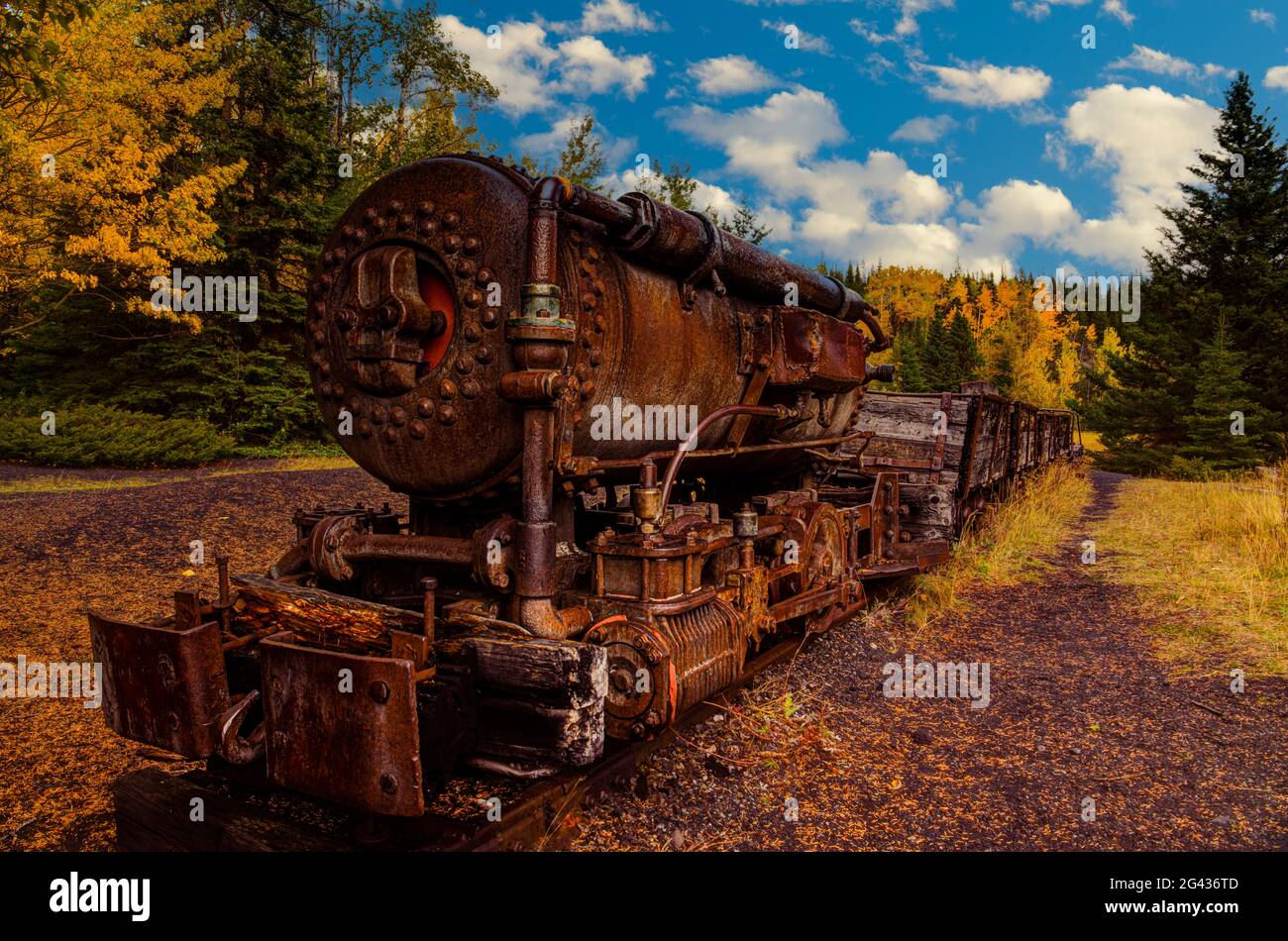 Train de mine de charbon abandonnée rouillé, Bankhead Ghost Town, Banff (Alberta), Canada Banque D'Images