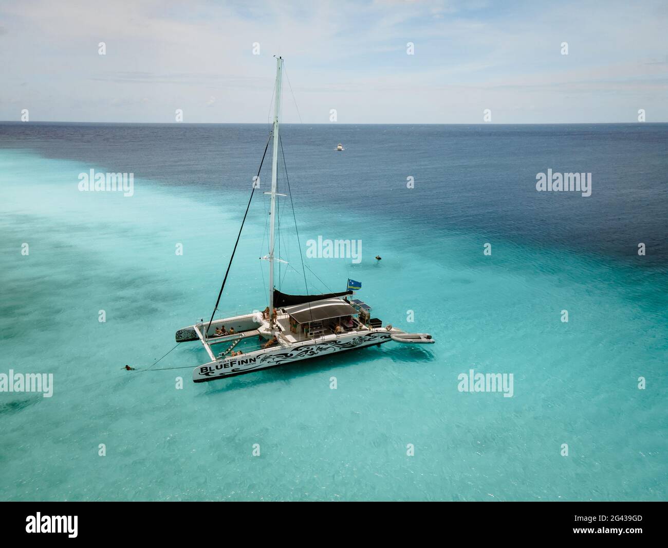 Petite île Curaçao célèbre pour des excursions d'une journée et des excursions de plongée sur les plages blanches et bleu clair de l'océan, île Klein Curaçao dans Banque D'Images