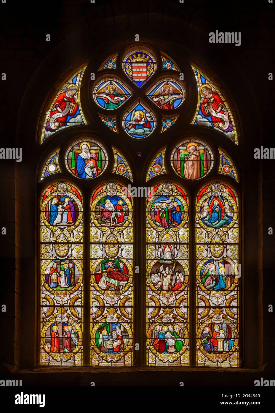 Vitraux, église notre-Dame du Roncier, Rostrenen, Côtes d'Armoe, Bretagne, France Banque D'Images