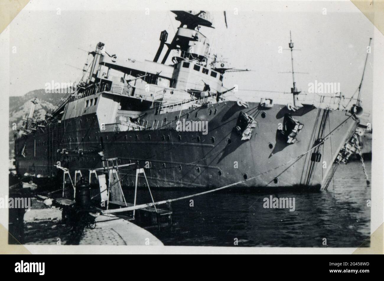 Événements: Deuxième Guerre mondiale / Seconde Guerre mondiale, France, scutling de la flotte française à Toulon, 27.11.1942, navires de guerre endommagés Como. Test Banque D'Images