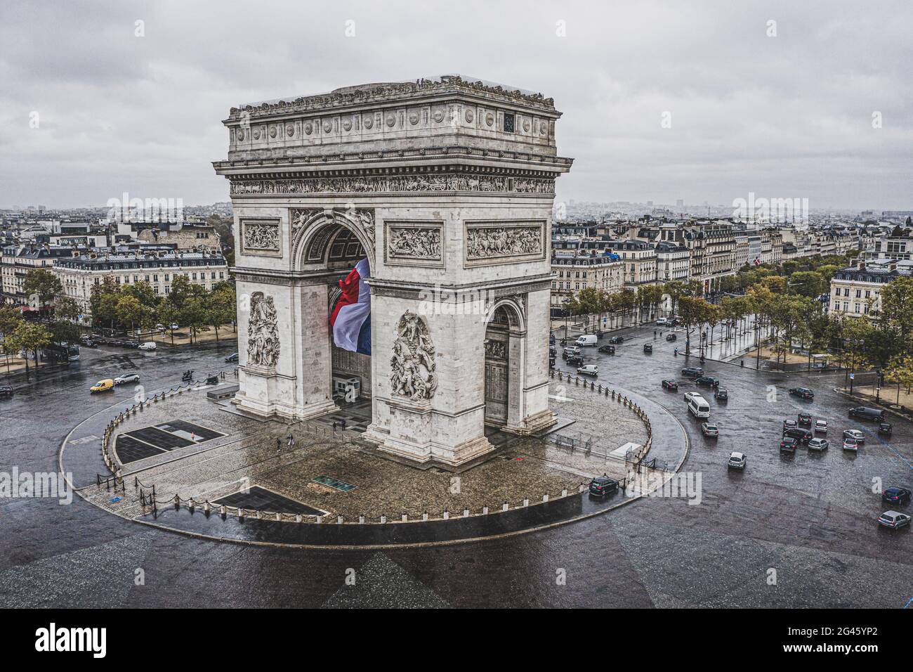 Arc de Triomphe du ciel, Paris Banque D'Images