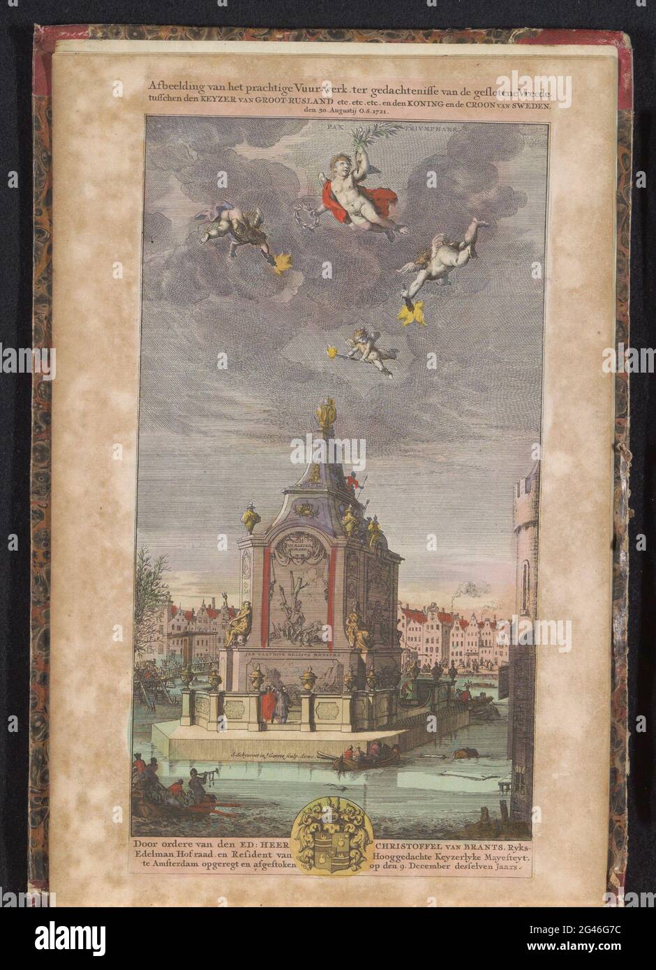 Temple de la paix pour les feux d'artifice du 30 août 1721; image du beau feu de travail, en mémoire de la chérie fermée, entre le Keyzer de la Grande Russie (...) et le roi et le Croon van Suède, Den 30. Augustij O.S. 1721. Préparatifs autour du temple de la paix, le centre du feu d'artifice allumé le 9 décembre 1721 sur le Binnen-Amstel au Kloveniersburgwal en mémoire de la paix de Nystad conclu entre la Russie et la Suède le 10 septembre 1721. Quatre anges dans l'air, à droite un morceau de la tour Swygh Utrecht. Les feux d'artifice livrés au nom de Christoffel van Brants, réf Banque D'Images