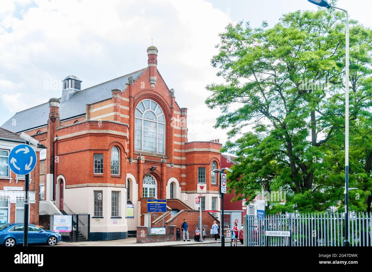 L'église baptiste de Ham est, construite en 1901 par Edgar Stones, est située à Plashet Grove, dans le Ham est, un quartier principalement résidentiel de la Newham Banque D'Images