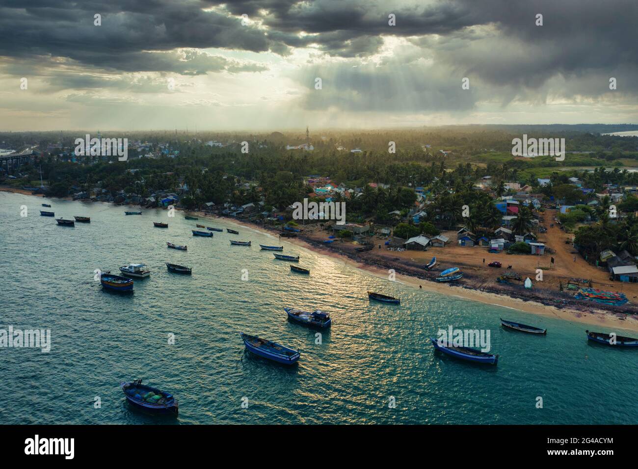 Pont du port de Rameshwaram et bateaux Banque D'Images