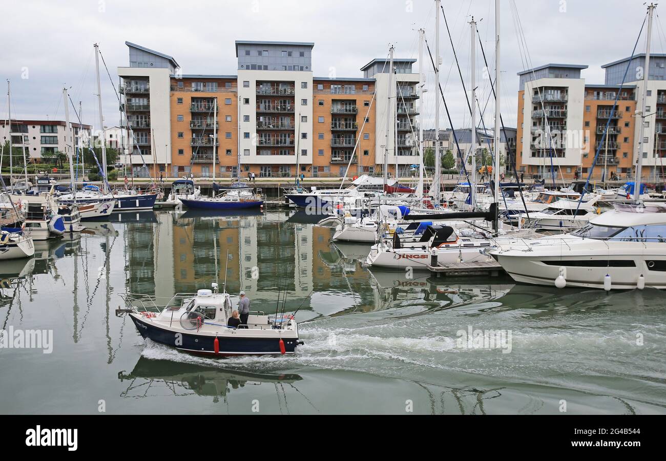 Port de plaisance de Portishead Quays le jour de l'été 2021. Banque D'Images