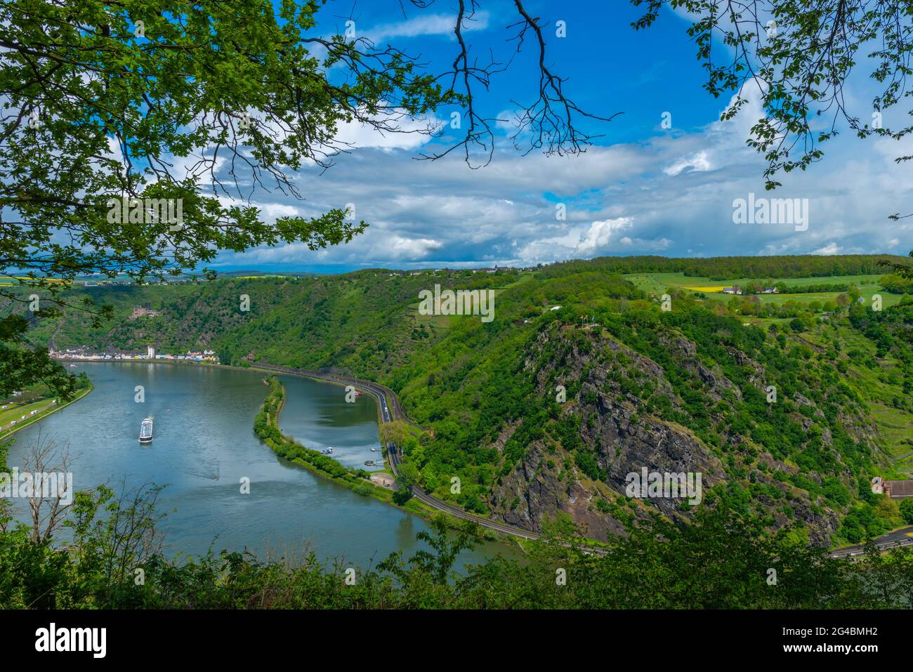 Vue de Loreley vue de la vue de Loreley Maria Ruh en face de Loreley Rock, Urbar, patrimoine mondial de l'UNESCO, Rhénanie-Palatinat, Allemagne Banque D'Images