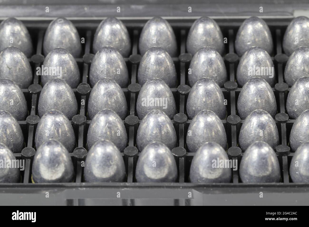 lot de balles 9mm parabellum LRN ( nez rond de plomb ) isoler sur fond blanc Banque D'Images