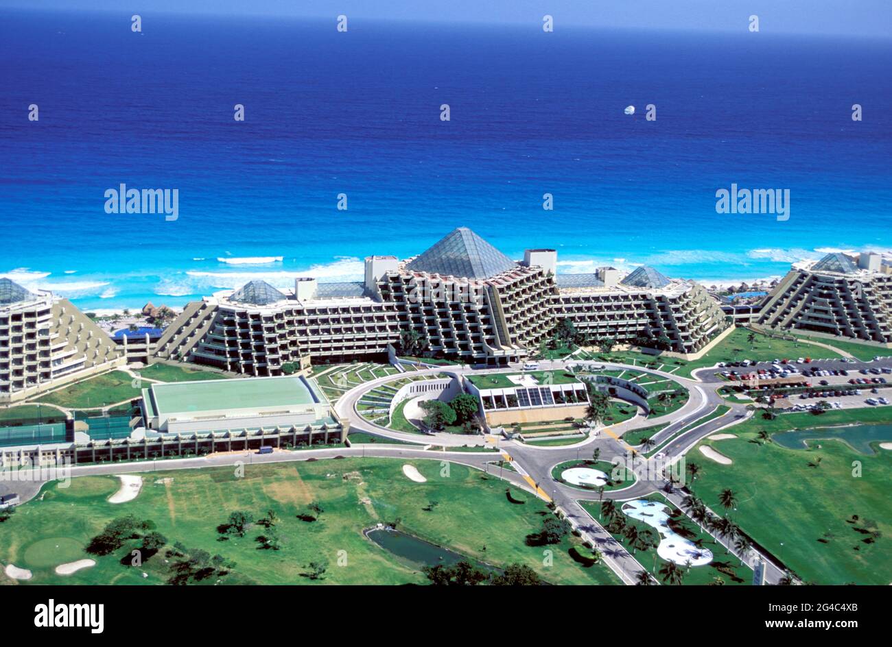 MEXIQUE, QUINTANA ROO, VUE AÉRIENNE DE CANCUN SEA RESORT. HÔTEL MELIA Banque D'Images