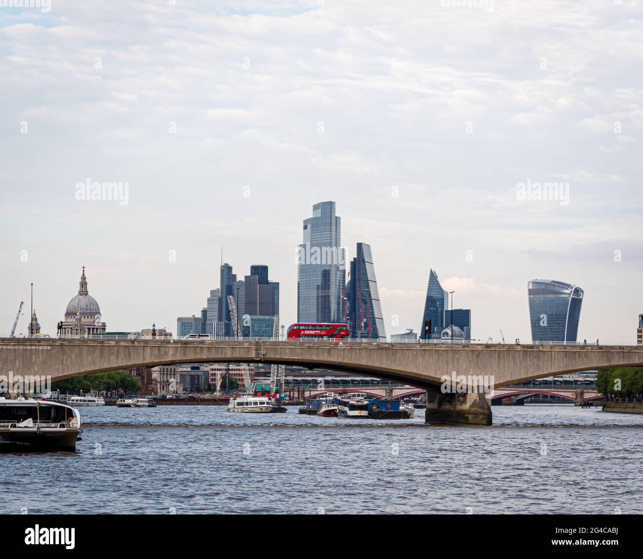 Vue sur London Skyline, Royaume-Uni Banque D'Images