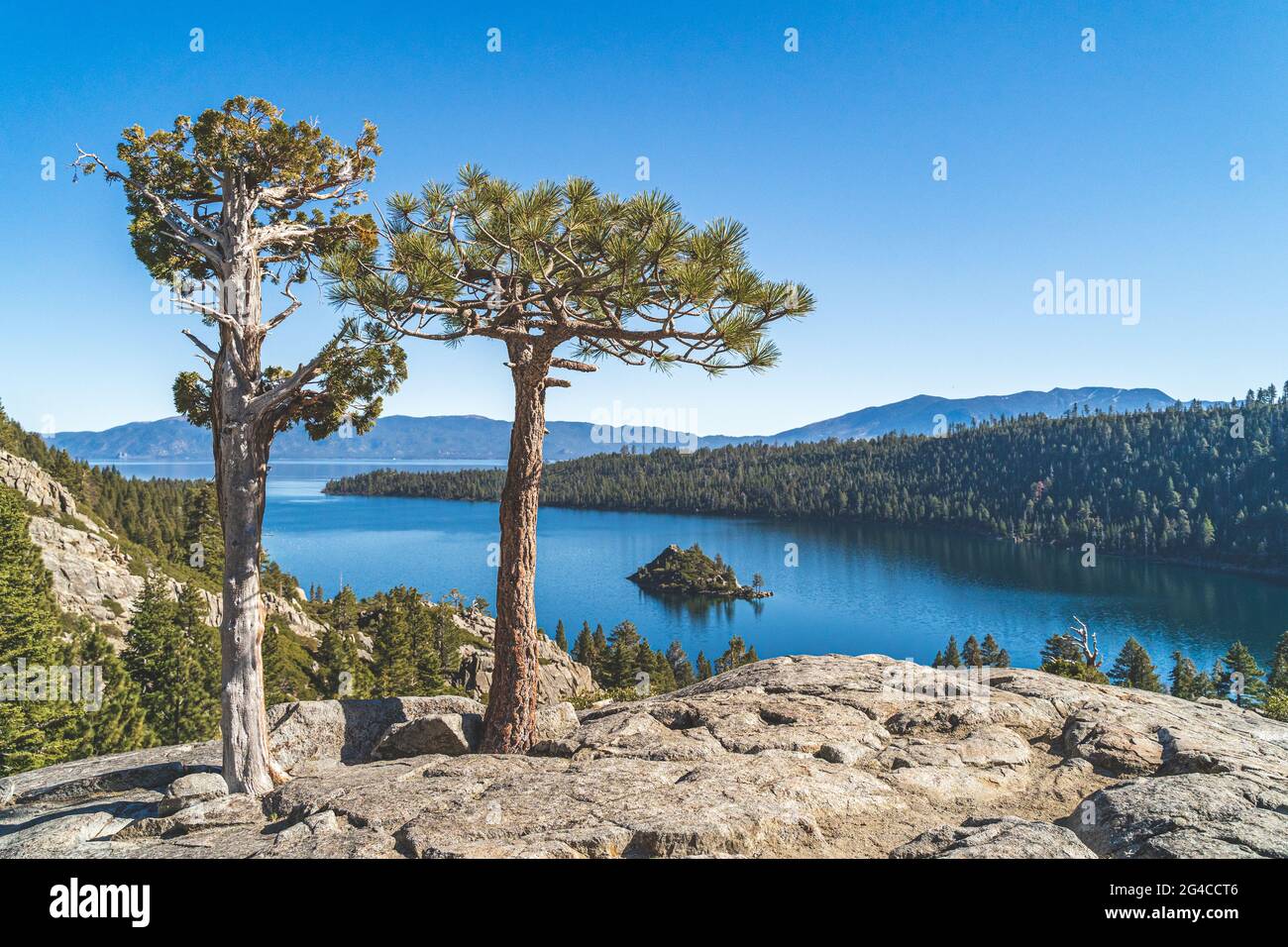 Vue spectaculaire sur Emerald Bay, Lake Tahoe, Californie Banque D'Images