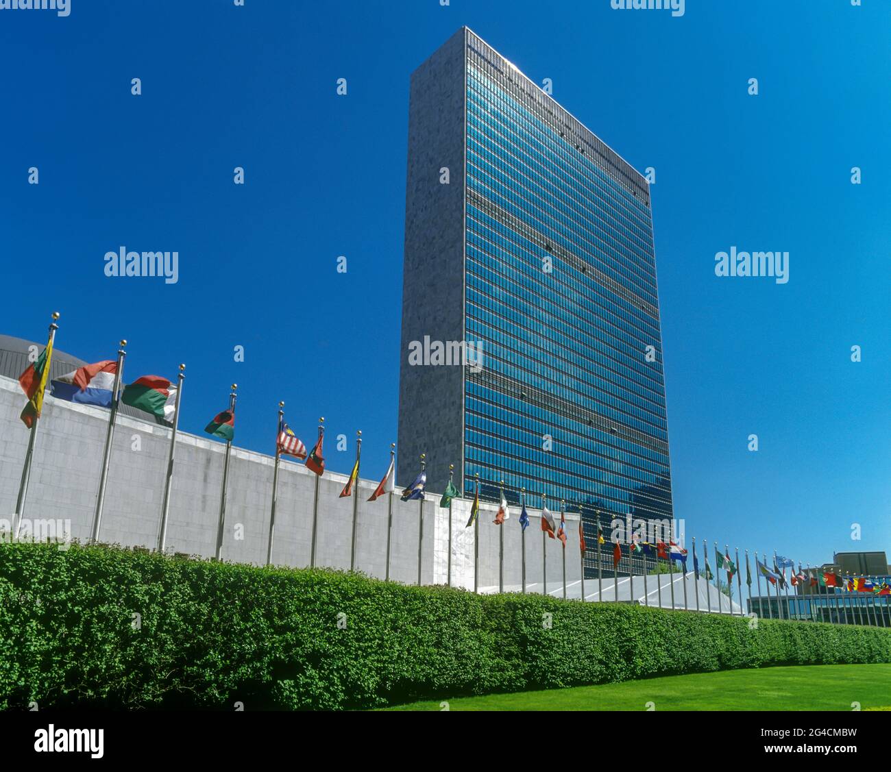 Bâtiment de l'ORGANISATION DES NATIONS UNIES (©1952 Oscar Niemeyer) PREMIÈRE AVENUE MANHATTAN NEW YORK USA Banque D'Images