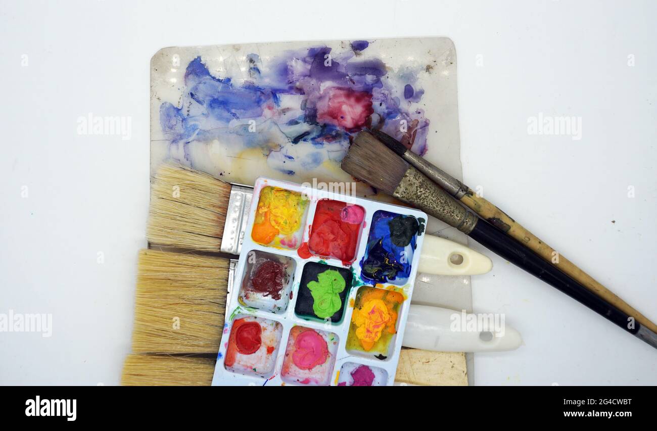 Equipement de peinture, aquarelle, Palette , pinceau Banque D'Images