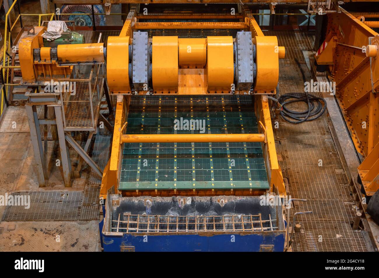 Tamis vibrant, machine pour le nivellement des matériaux en vrac Banque D'Images