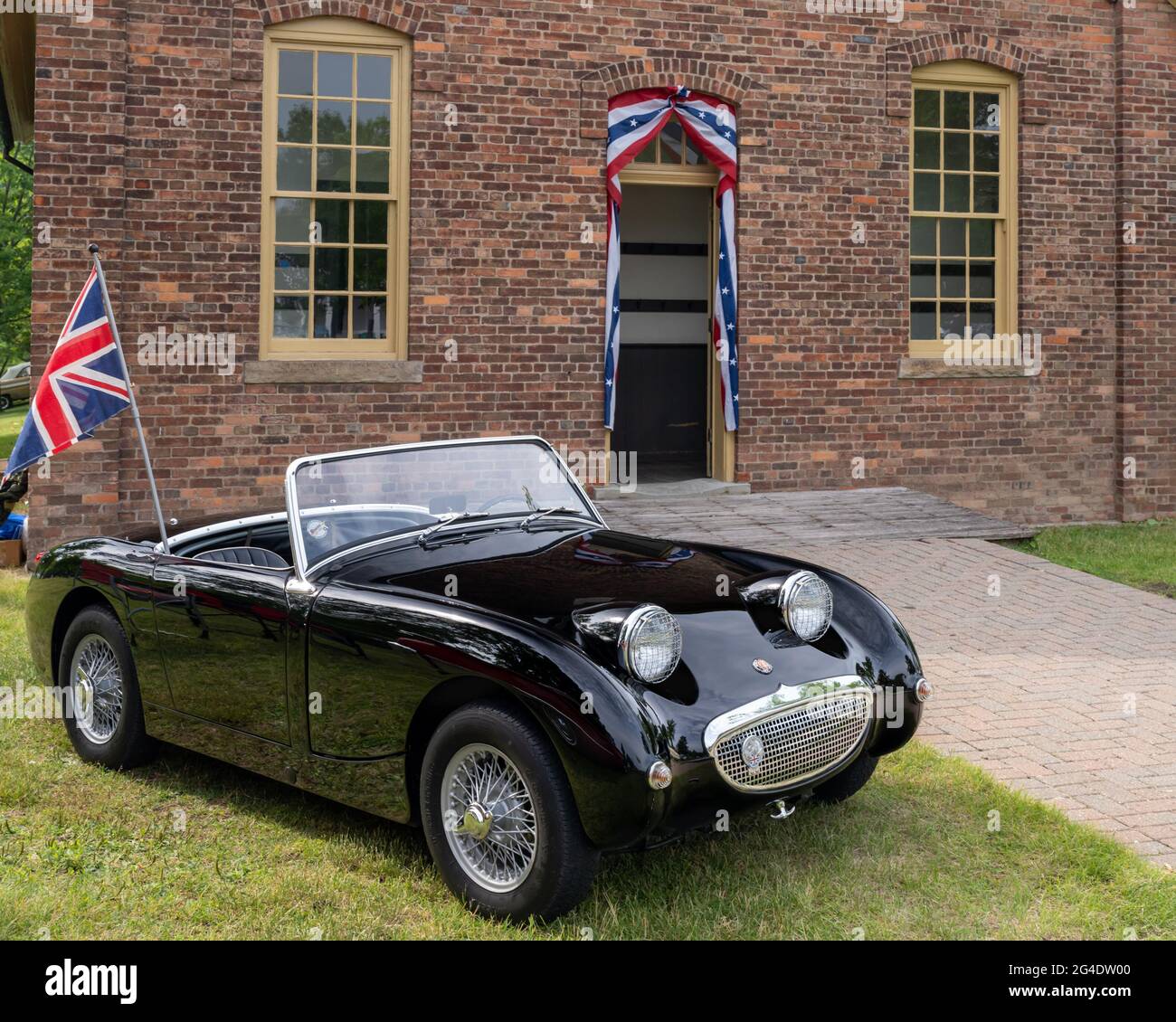DEARBORN, MI/USA - 19 JUIN 2021 : une voiture Austin Healey Sprite 1960 au Henry Ford Motor Muster (THF), à Greenfield Village, près de Detroit, MI. Banque D'Images