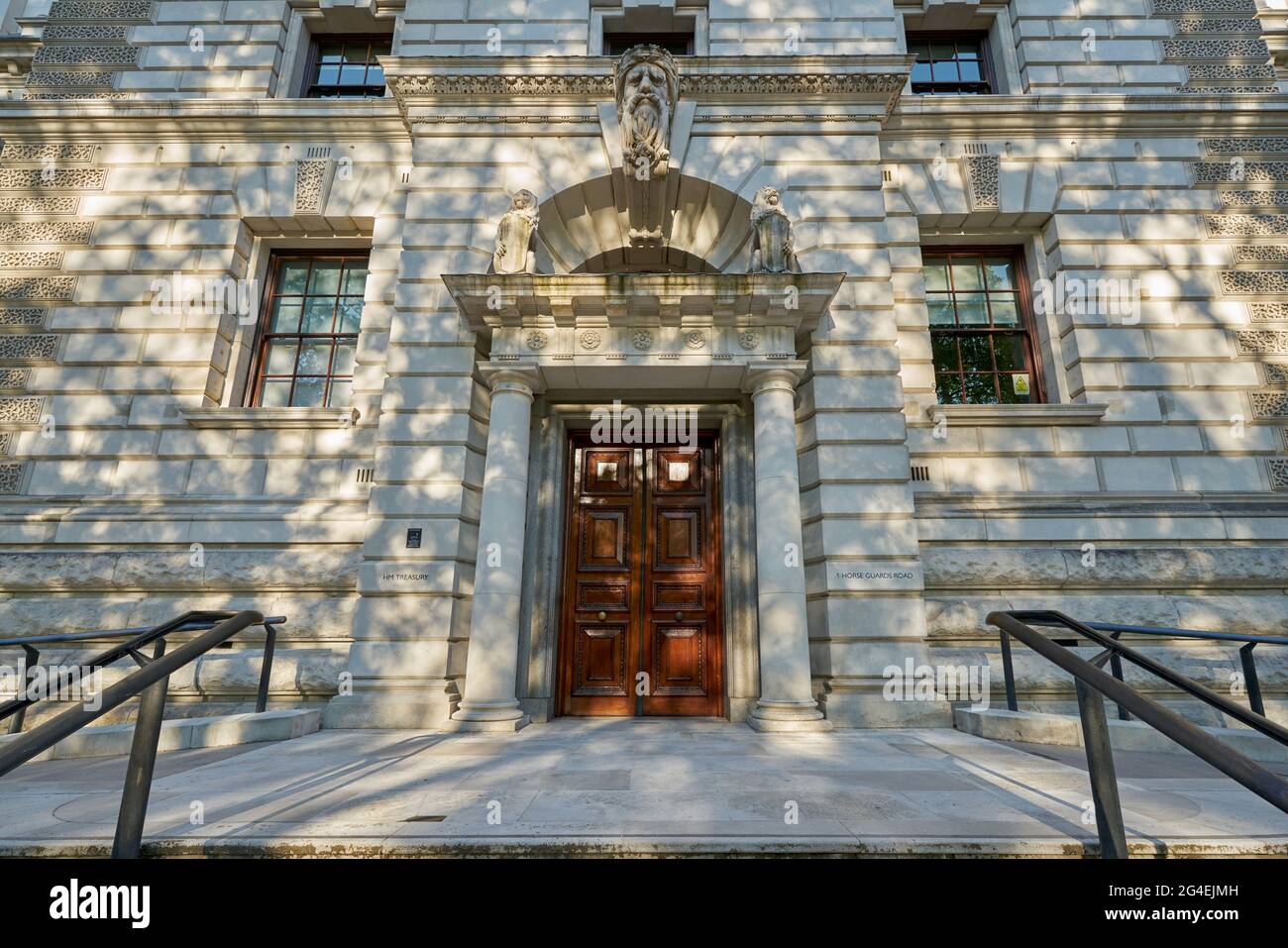 HM Treasury Building Trésor du Royaume-Uni Banque D'Images