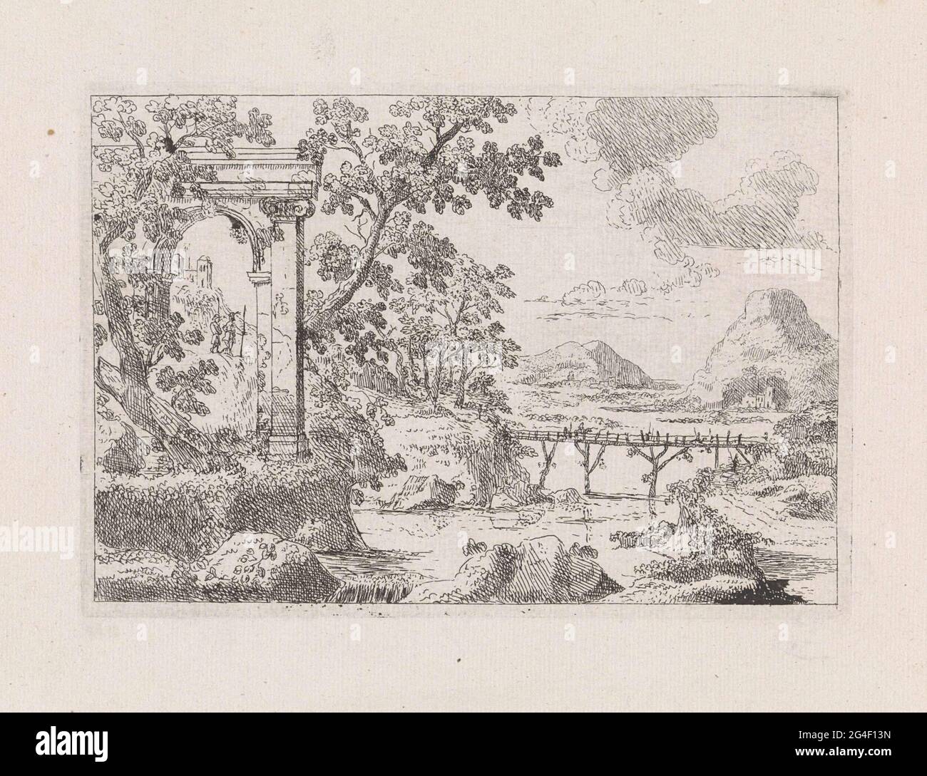 . Paysage de rivière avec un long pont en bois à la distance où les figures courent plus. Sur la gauche se trouve un vestige d'une structure antique sur la rive. Banque D'Images