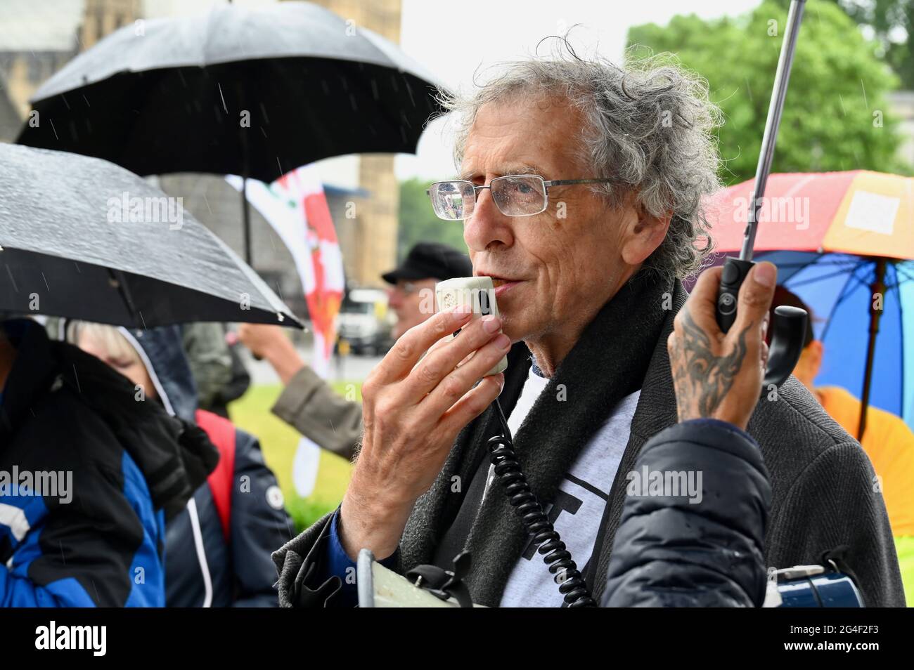 Londres, Royaume-Uni. 21 juin 2021.Piers Corbyn s'adresse aux supporters. Manifestation anti-verrouillage, Westminster. Crédit : michael melia/Alay Live News Banque D'Images