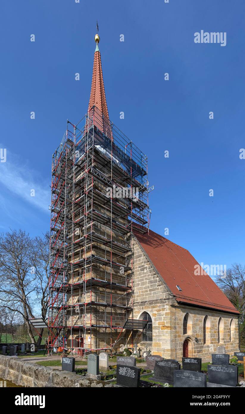 Tour de l'église Saint-Egidien, Beerbach, moyenne-Franconie, Bavière, Allemagne Banque D'Images
